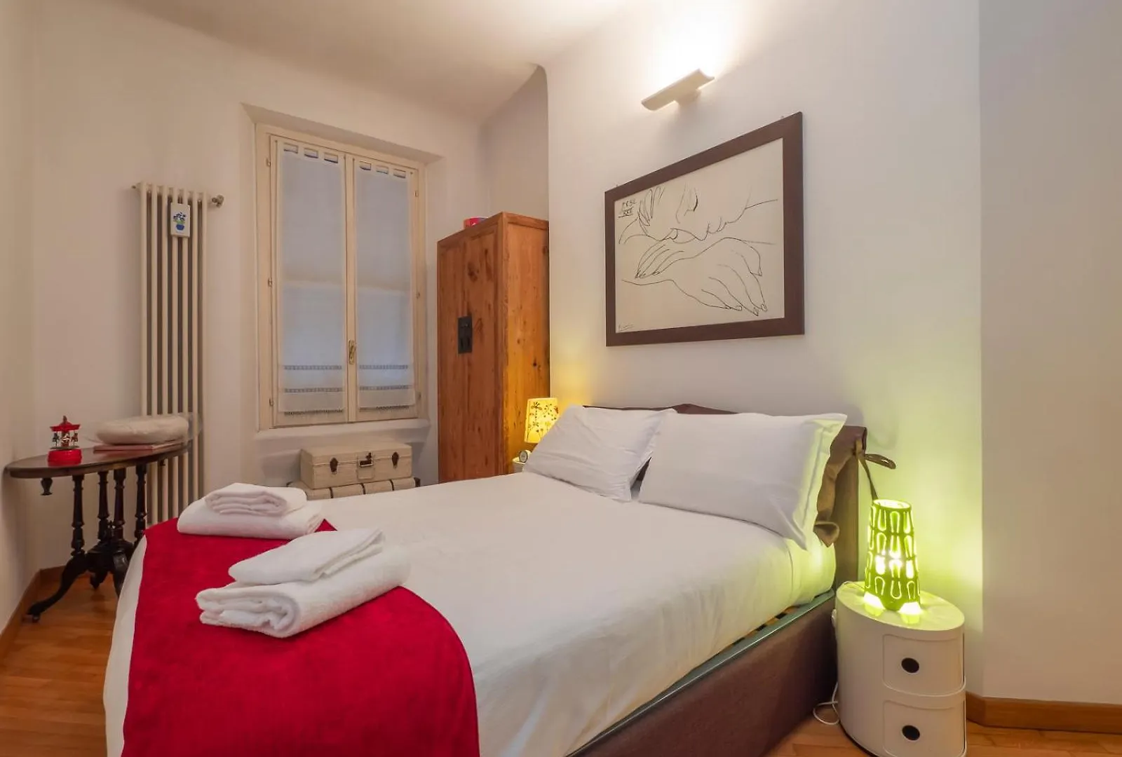 Xenia Apartments - Cozy Two-Rooms Apartment In Corso Vercelli Milan