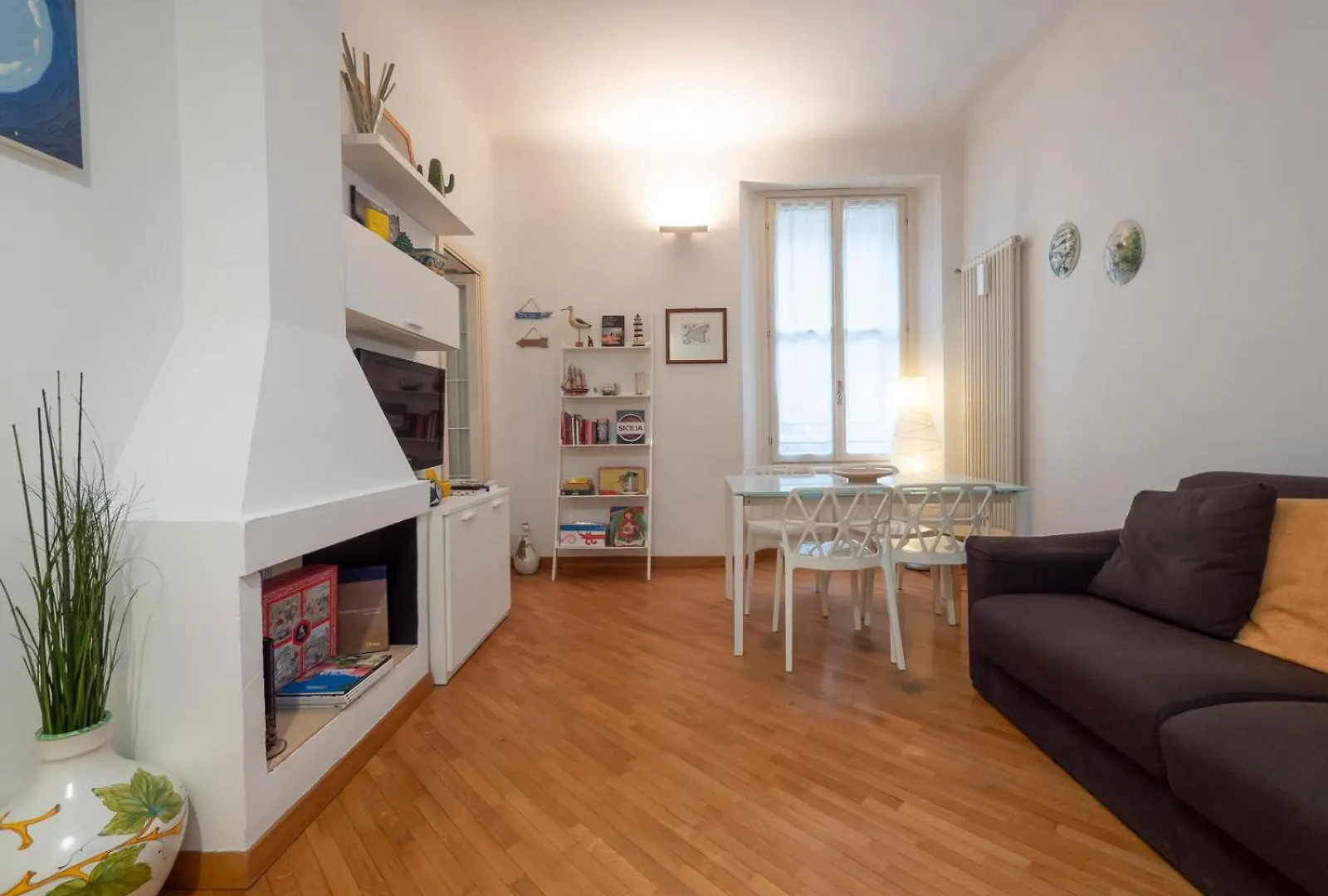 Xenia Apartments - Cozy Two-Rooms Apartment In Corso Vercelli Milan Italy